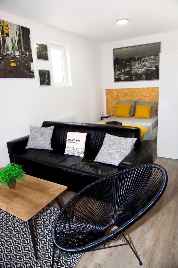 Les Lofts De Provins: Apt 4 エクステリア 写真