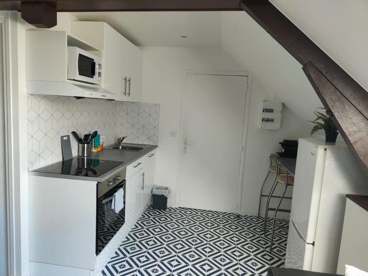 Les Lofts De Provins: Apt 4 エクステリア 写真