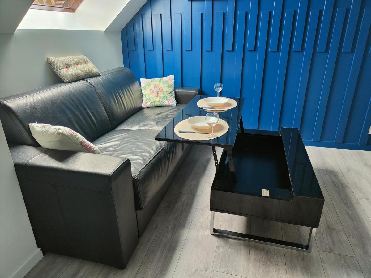 Les Lofts De Provins: Apt 4 エクステリア 写真